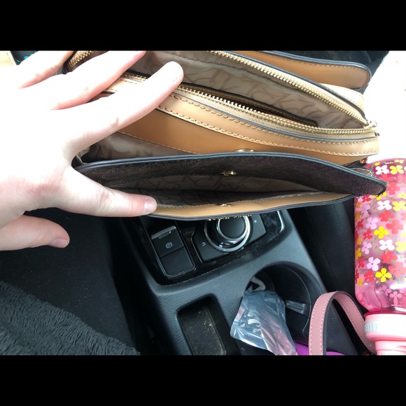 Calvin Klein crossbody - Picture 5 of 6